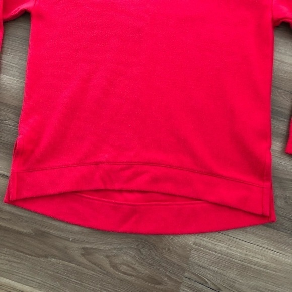 Banana Republic red Eco Pullover size XSMALL in like new condition - Picture 2 of 7